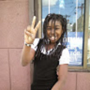 Meet your Posher, Akosua